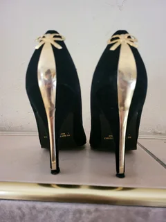 Women&#39;s footware