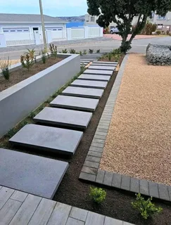 Artifical grass// buffalo grass// kikuyu grass// compost