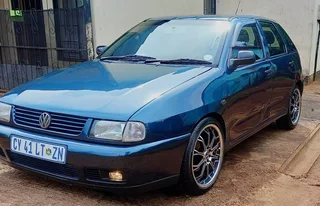 2001 Volkswagen Polo Hatchback