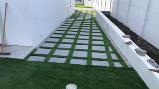 Instant roll on lawn grass// buffalo grass// decorative stones pebbles// artificial grass