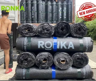 Gutter seamless Aluminum and waterproofing torch on