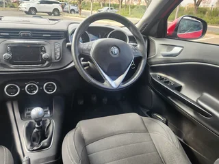 2017 Alfa Romeo Giulietta 1.4T Super