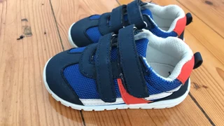 Woolworths baby trainers size 5