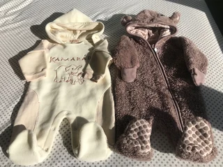 2xBaby suits, 1xNever worn Woolies 1-3months,1xFleece suit