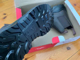 Brand new Brown Lemaitre safety boots 10