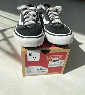 Vans kids’ trainers US size 12,5