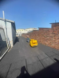 Tar Surfacing from R100/m² call 0738055278