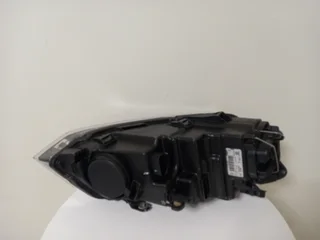VW Polo 6 Sedan LHS Normal Headlight (2016 - 2018)