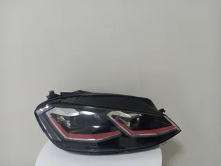 VW Golf 7.5 GTI R-line RHS LED Xenon Headlight (2018 - 2021)