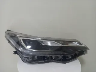 Toyota Corolla Prestige RHS LED Xenon Headlight (2018 - 2022)