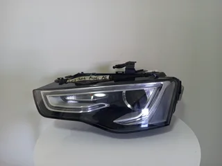 Audi A5 LHS LED Xenon Headlight (2013 - 2016)