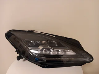 Jaguar E-Pace RHS LED Xenon Headlight (2017 - 2022)