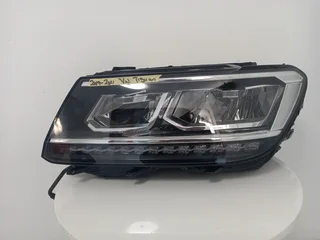 VW Tiguan LHS LED Xenon Headlight (2019  - 2022)