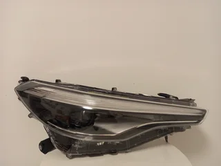 Toyota Corolla Cross RHS LED Xenon Headlight (2021 - 2024)