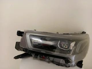 Toyota Hilux GD6 LHS LED Xenon Headlight (2022 - 2025)