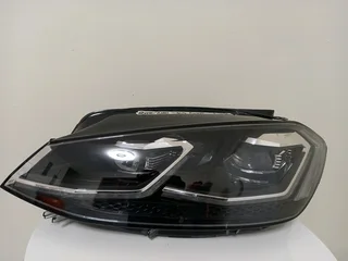 Vw Golf 7.5r R-line Lhs Led Xenon Headlight (2018 - 2021)