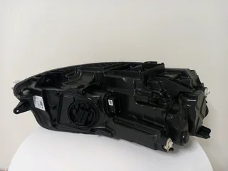 VW GOLF 7.5R R-LINE LHS LED XENON HEADLIGHT (2018 - 2021)