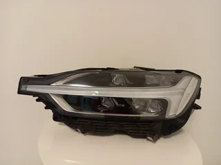 Volvo XC60 LHS Full LED Xenon Headlight (2018 - 2023)