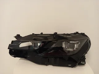 VW Arteon LHS LED Xenon Headlight (2018 - 2020)