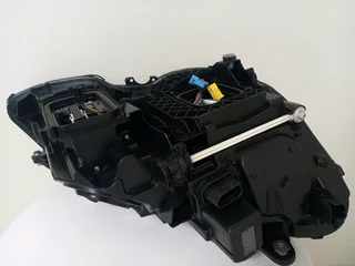 Mercedes E-class W212 Facelift LHS LED Xenon Headlight (2014 - 2018)