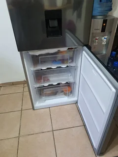 Fridge KIC - Price negotiable