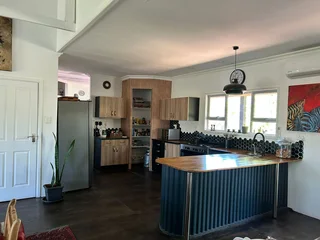 A gorgeous 3 Bedroom 3 Bathroom House in a 2000-ha Wildlife Estate for Sale.