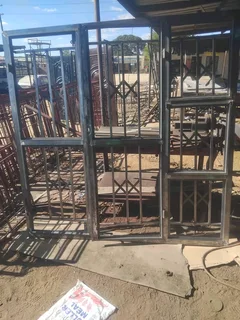 Welder  with  own tools looking for welding jobs