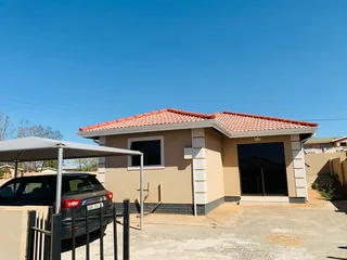 House - Ad posted by tdo