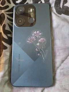 Tecno Spark