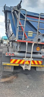 Great sale for a Afrit side tipper trailer
