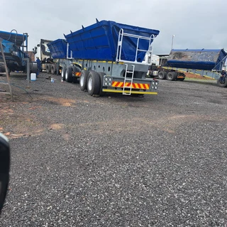 Great sale for a Afrit side tipper trailer