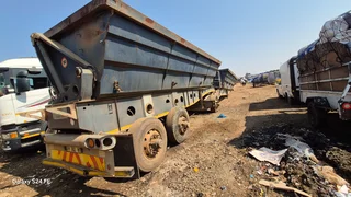 Selling  as is Afrit trailer