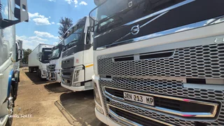 V4 Volvo  fh globe trotters  Truck