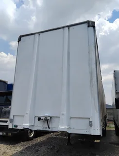 Stunning sale for a tautliner superlink trailer