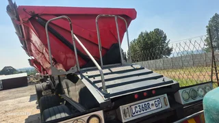 Stunning low price for a chrome trailer