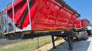 Stunning low price for a chrome trailer