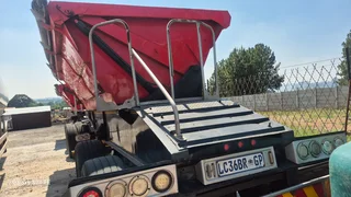 Stunning low price for a chrome trailer