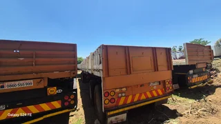 Clearance sale for Superlink flat deck trailers