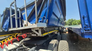 Sale !Sale!Sale for Afrit side tipper trailer