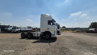 High roof Volvo v3 Truck