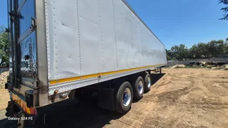 Urgent sale! Tri axle reefer fridge trailers