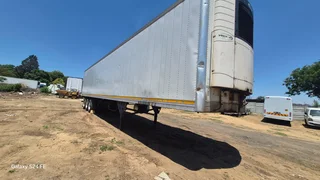 Urgent sale! Tri axle reefer fridge trailers