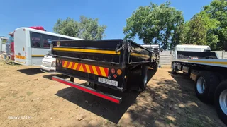 Stunning low priced Hino 500 truck