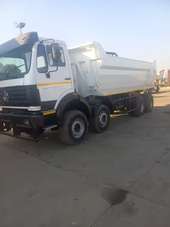 Year end sale for Mercedes Benz 18 cube truck