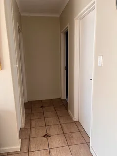 An apartment to share