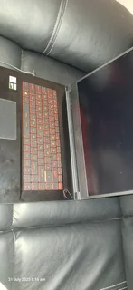 Laptop MSI gf63