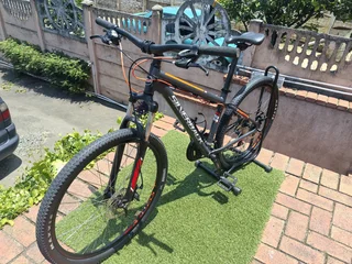 2023 Silverback Stride 27.5hd Mountain Bike