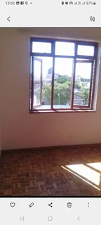 Room - Ad posted by NEmeldine Nimmerhoudt