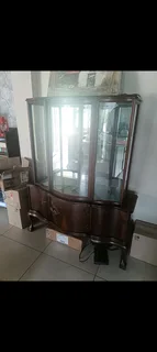 Display cabinet