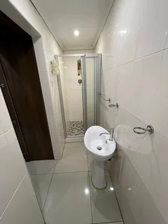 7 bed House fo Sale Beautful Home.modern finishes.